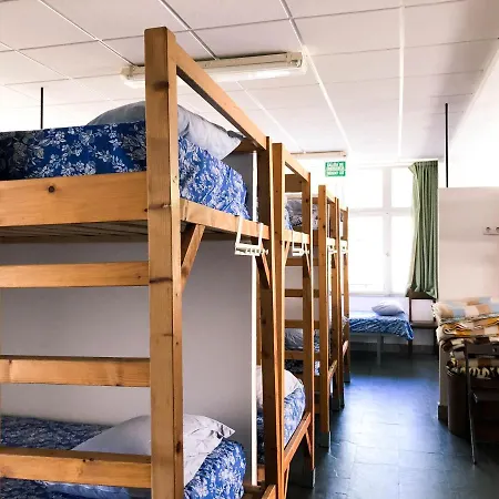 O Refuxio De La Jerezana Albergue *